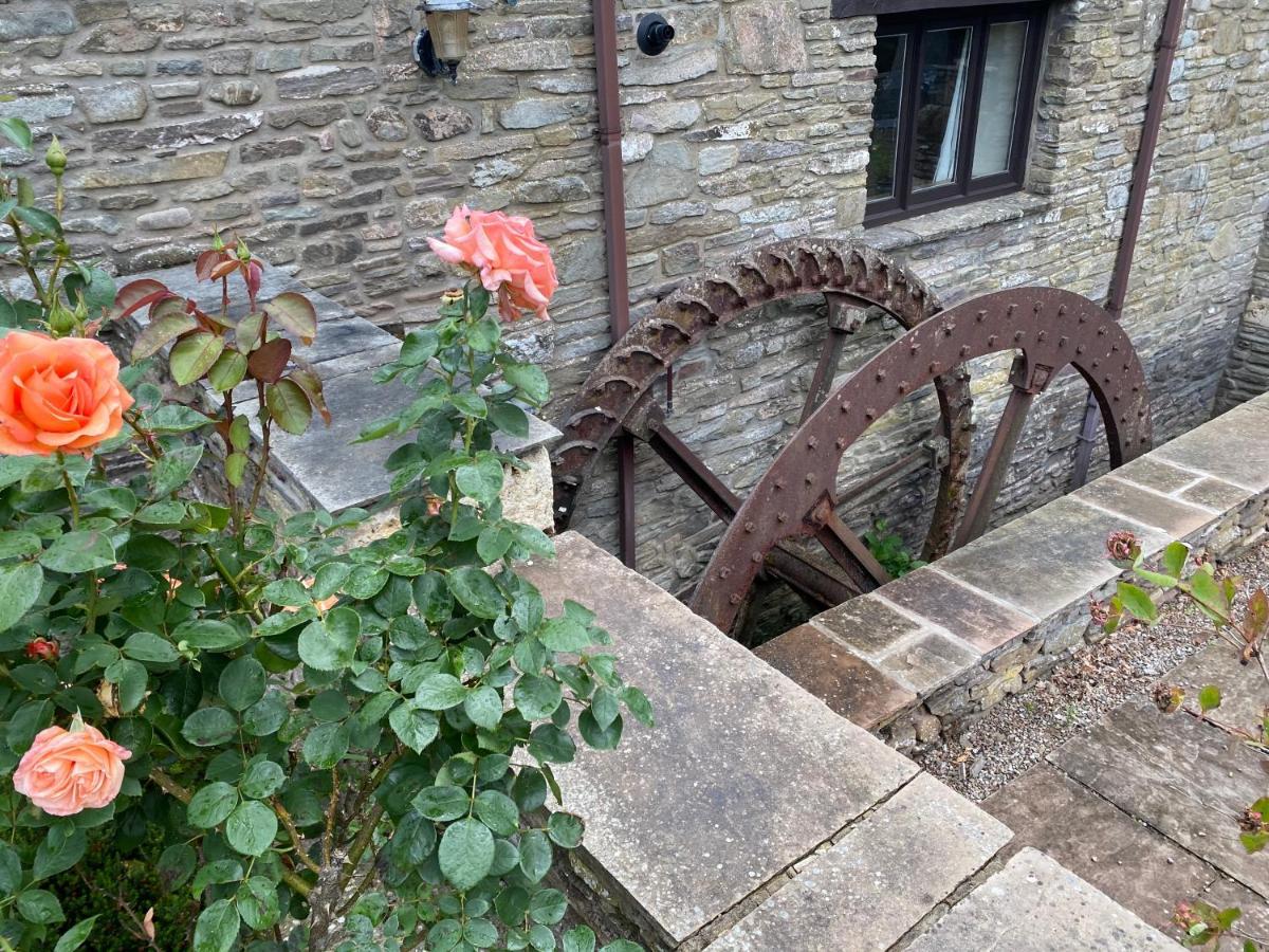 Trebarried Mill Brecon Exterior foto